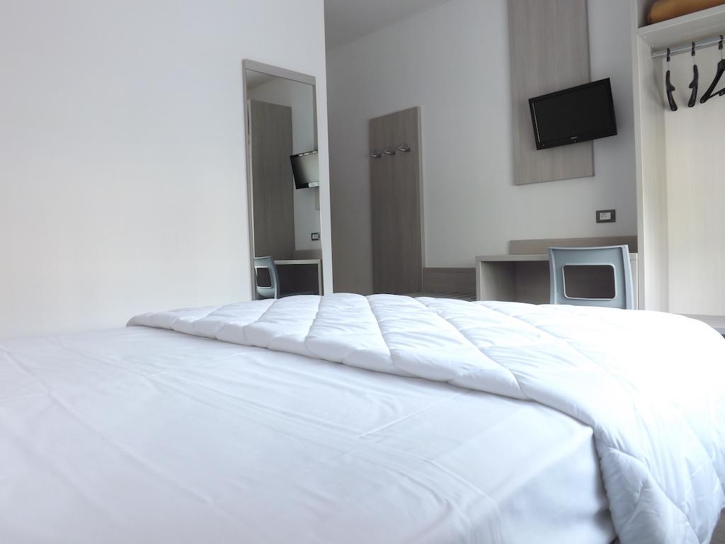 Hotel Ariston Больцано Экстерьер фото