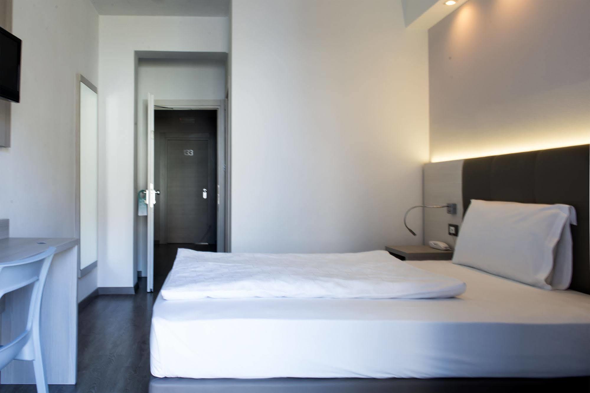 Hotel Ariston Больцано Экстерьер фото